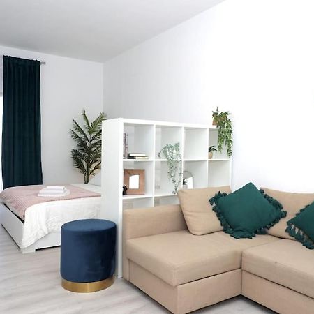 The Libra Nordic Home Rome Bagian luar foto